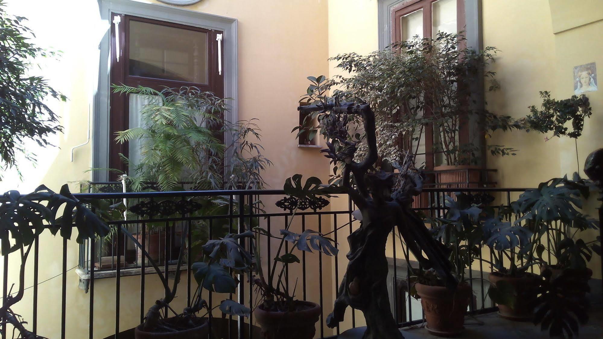 1878 Sorrento Guest House Buitenkant foto